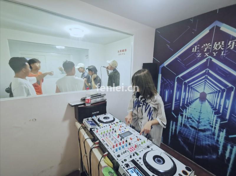 滨州DJ学校来正学娱乐DJ培训基地(山东dj学校)